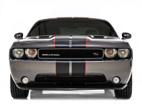 Used 2013 Dodge Challenger R/T image 8