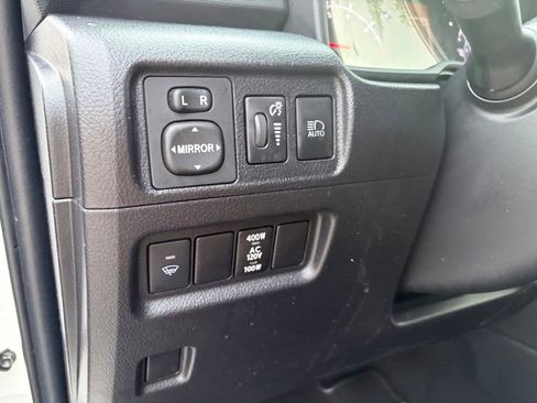Used 2021 Toyota 4Runner SR5 Premium AWD/4WD image 29