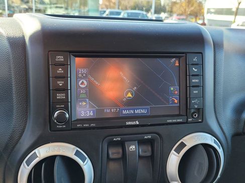 Used 2013 Jeep Wrangler Sahara w/ Connectivity Group image 14