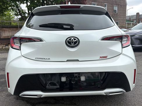 Used 2021 Toyota Corolla XSE FWD image 4