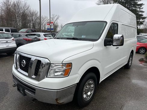 Used 2017 Nissan NV 3500 SL w/ Technology Package image 2