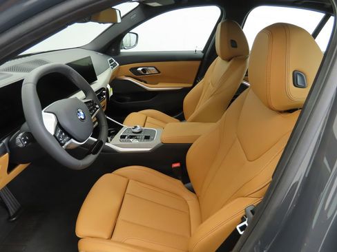 New 2026 BMW 330i Sedan w/ Premium Package image 18