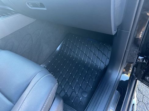 Certified 2025 Mercedes-Benz GLS 450 4MATIC image 34