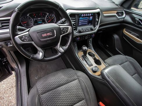 Used 2018 GMC Acadia SLE w/ Driver Alert Package I image 12