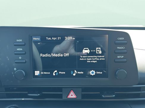 New 2026 Hyundai Elantra Sport FWD image 15