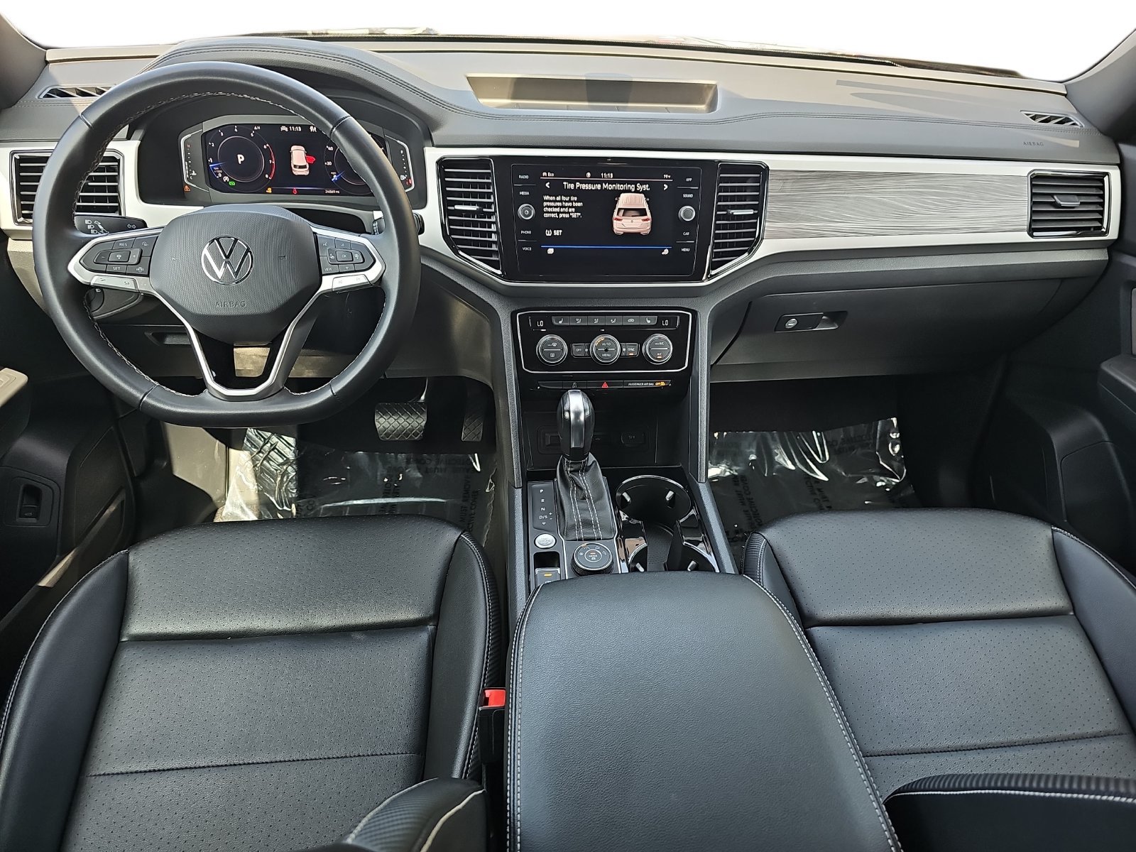 Used 2022 Volkswagen Atlas Cross Sport SE AWD/4WD image 9