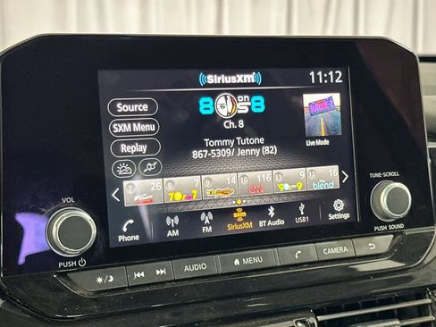 Used 2024 Nissan Pathfinder SV FWD image 21