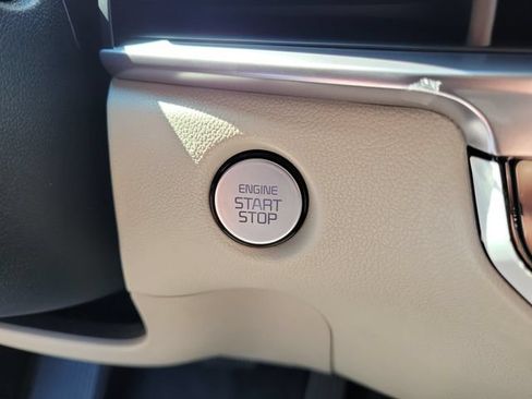 New 2026 Kia Sorento EX FWD image 38