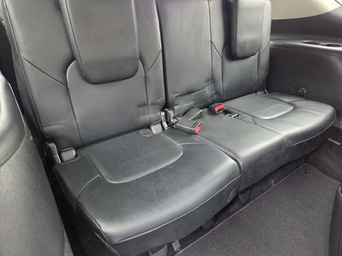 Used 2024 Nissan Armada SL w/ Captain's Chairs Package RWD image 12