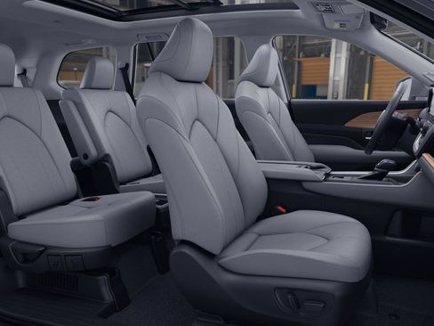 New 2026 Toyota Grand Highlander AWD Hybrid image 22