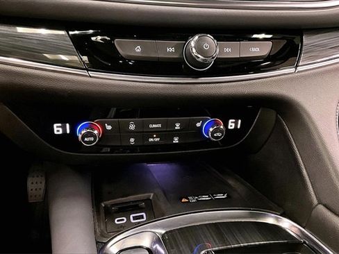 Used 2023 Buick Enclave Essence w/ Experience Buick Package image 28