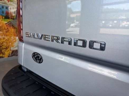 Used 2020 Chevrolet Silverado 1500 Custom Trail Boss w/ Custom Convenience Package AWD/4WD image 20