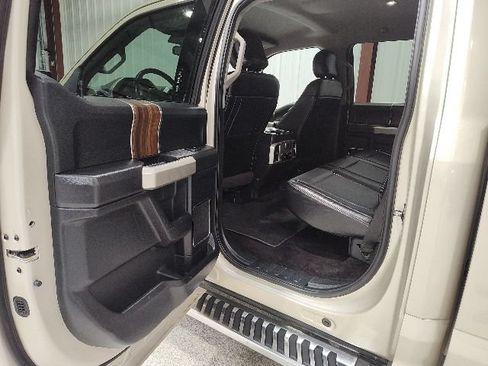 Used 2017 Ford F150 Lariat AWD/4WD image 15