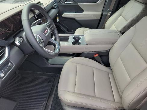 New 2026 GMC Acadia Elevation w/ Elevation Premium Package image 11