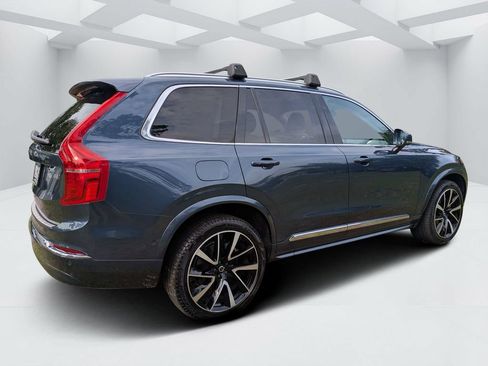 Used 2023 Volvo XC90 B6 Plus w/ Protection Package Premier AWD/4WD image 3