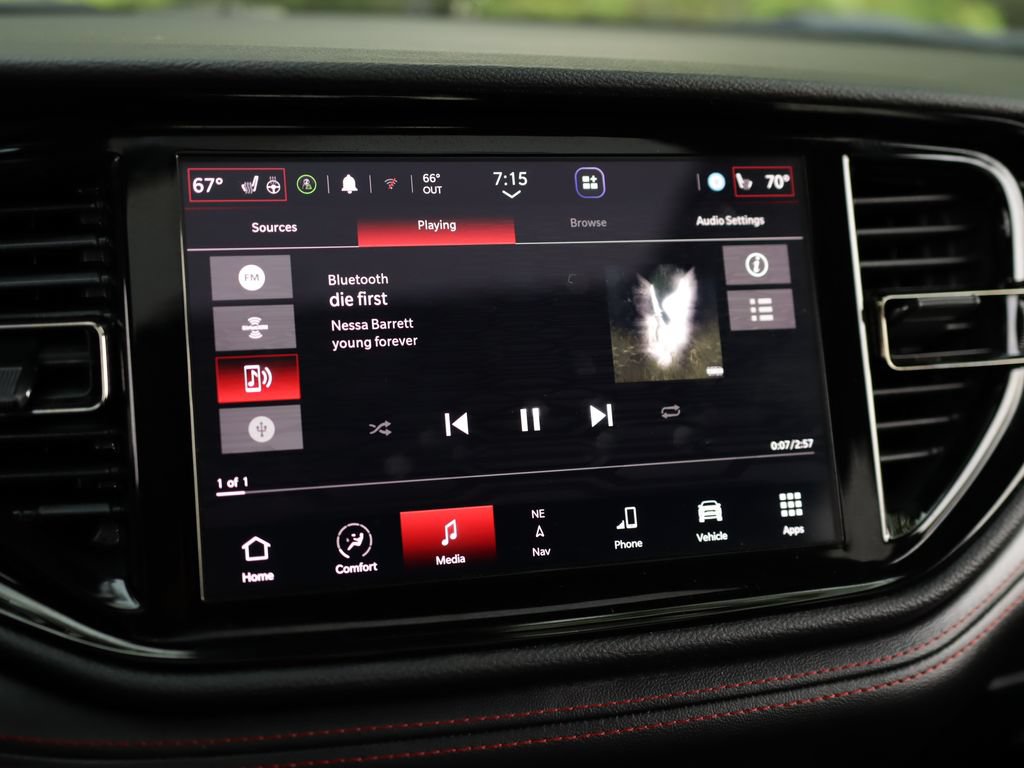 Used 2024 Dodge Durango R/T AWD/4WD image 12