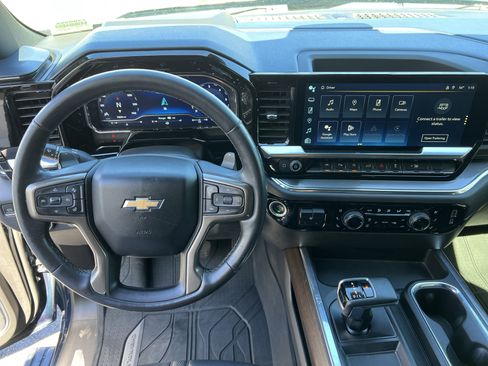 Used 2023 Chevrolet Silverado 1500 High Country w/ High Country Premium Package image 30