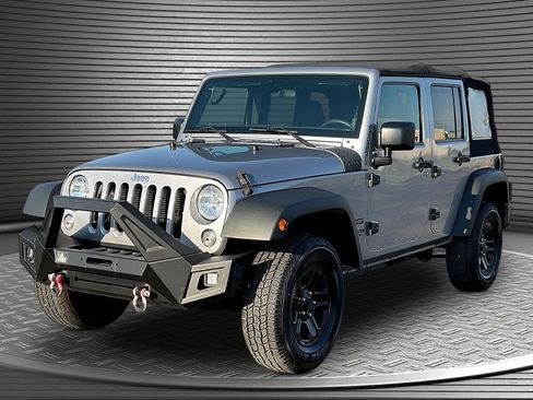 Used 2017 Jeep Wrangler Unlimited Sport AWD/4WD image 3