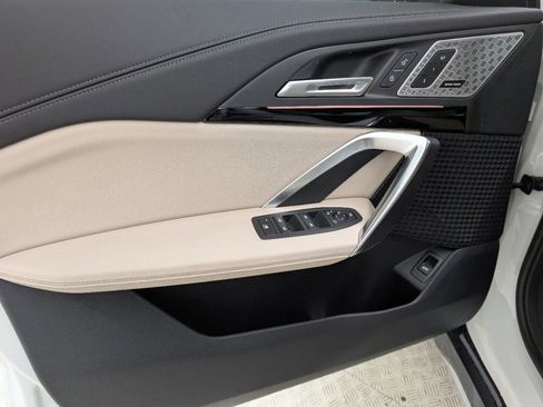 Used 2025 BMW X1 xDrive28i w/ Convenience Package image 12