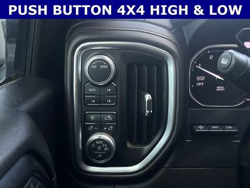 Used 2021 GMC Sierra 1500 AT4 w/ AT4 Premium Package AWD/4WD image 19