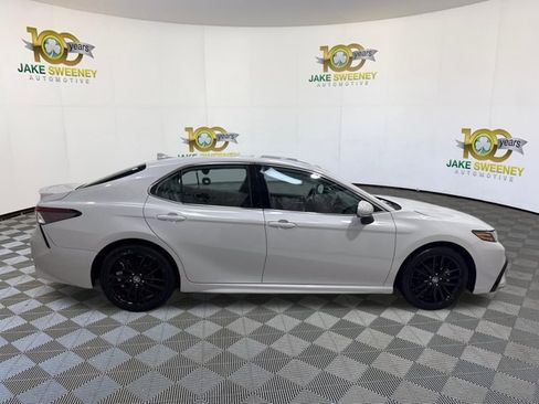 Used 2024 Toyota Camry XSE FWD image 11