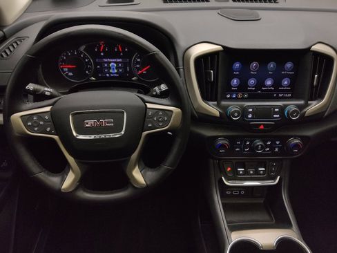 Used 2019 GMC Terrain Denali w/ Advanced Safety Package image 22