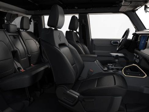 New 2025 Ford Bronco Badlands image 24