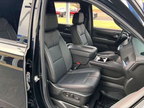 Used 2024 Chevrolet Tahoe RST w/ Luxury Package image 9