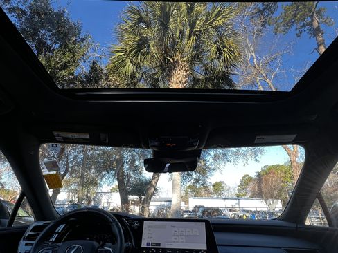 Certified 2024 Lexus RX 350 Premium w/ Accessory Package (K3) image 35