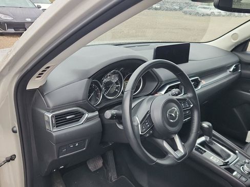Used 2025 MAZDA CX-5 AWD 2.5 S w/ Preferred Package image 10
