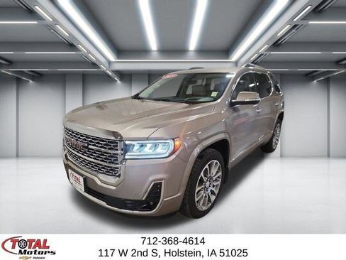 Used 2023 GMC Acadia Denali w/ Denali Technology Package AWD/4WD image 4