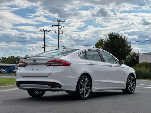 Used 2017 Ford Fusion Titanium AWD/4WD image 5