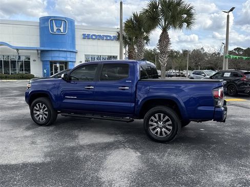 Used 2023 Toyota Tacoma Limited image 13