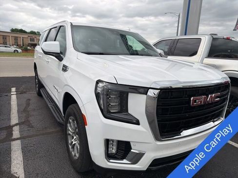 Used 2024 GMC Yukon XL SLE AWD/4WD image 3