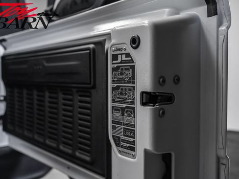 Used 2019 Jeep Wrangler Unlimited Sport S image 46