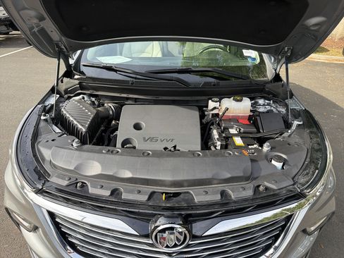 Used 2024 Buick Enclave Essence w/ Experience Buick Package image 34