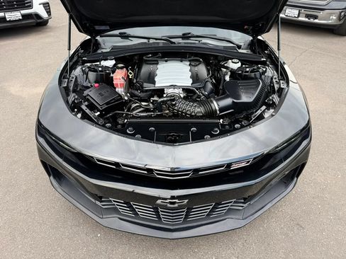Used 2019 Chevrolet Camaro SS RWD image 30