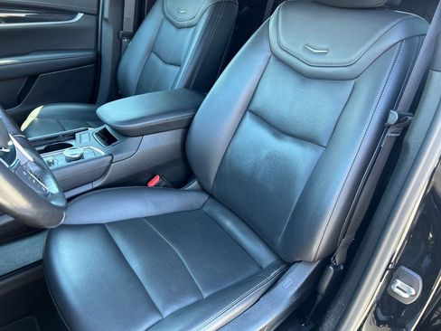 Used 2020 Cadillac XT5 Premium Luxury AWD/4WD image 11