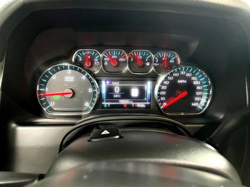 Used 2018 Chevrolet Tahoe LT w/ Luxury Package image 12