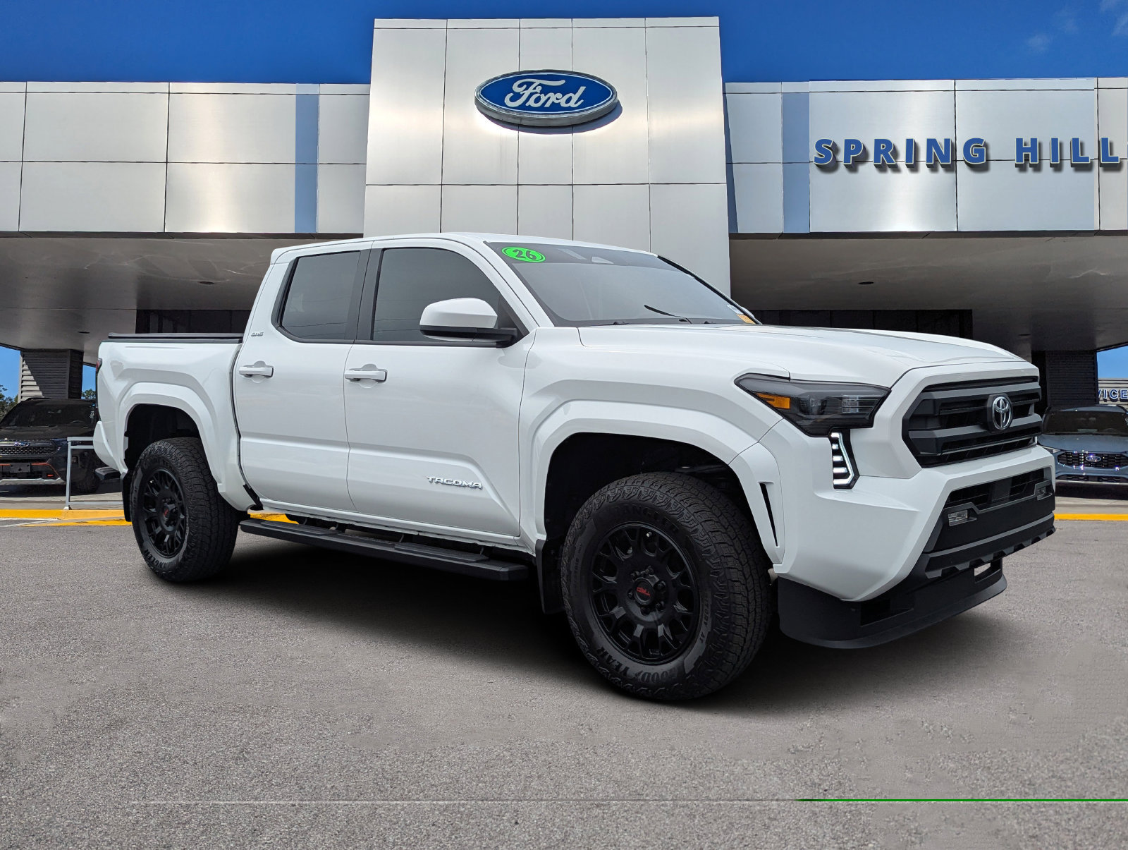 Used 2026 Toyota Tacoma SR5 RWD image 1