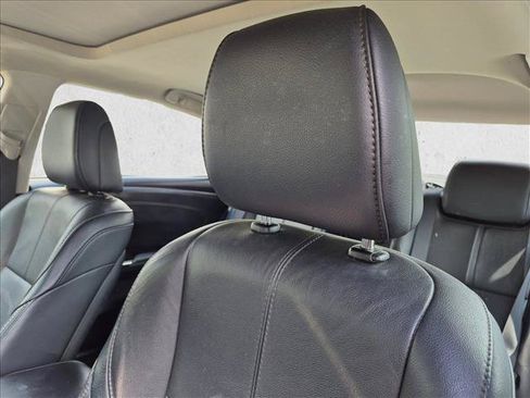 Used 2014 Toyota Avalon XLE Premium FWD image 4