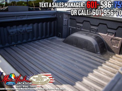 Used 2026 GMC Sierra 1500 AT4X w/ AT4X AEV Edition AWD/4WD image 7