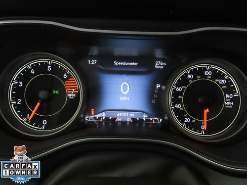 Used 2023 Jeep Cherokee Altitude Lux image 13