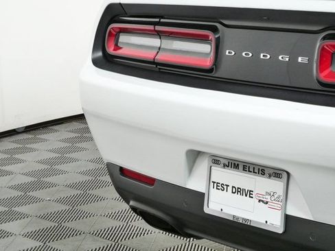 Used 2023 Dodge Challenger SRT Hellcat RWD image 30