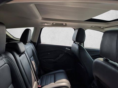 Used 2017 Ford Escape Titanium FWD image 20