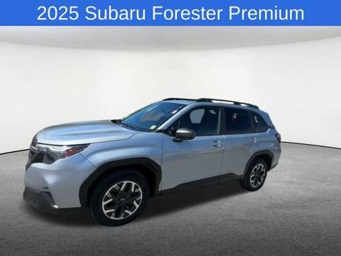 Used 2025 Subaru Forester Premium w/ Convenience Package #1 AWD/4WD image 4