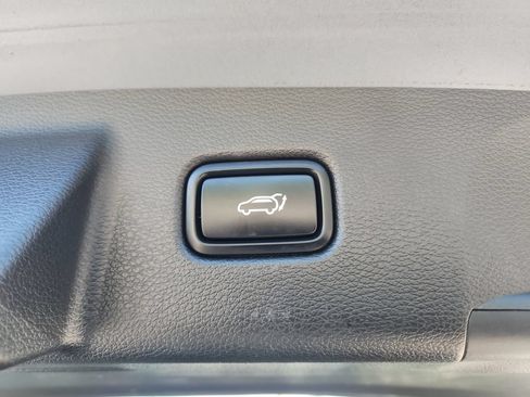 Certified 2022 Kia Telluride SX w/ SX Prestige Package AWD/4WD image 20