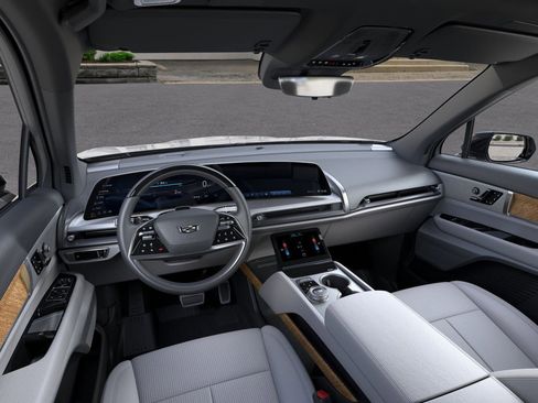 New 2026 Cadillac Vistiq Sport w/ LPO, Floor Liner Package image 15