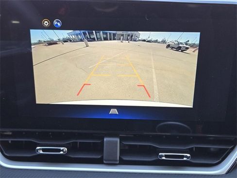 New 2026 Chevrolet Equinox LT image 18