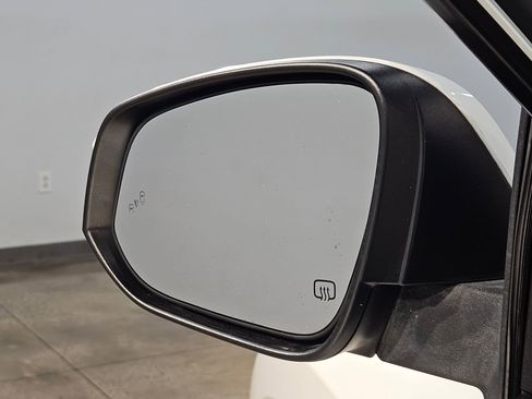 Used 2015 Toyota Highlander Limited FWD image 23